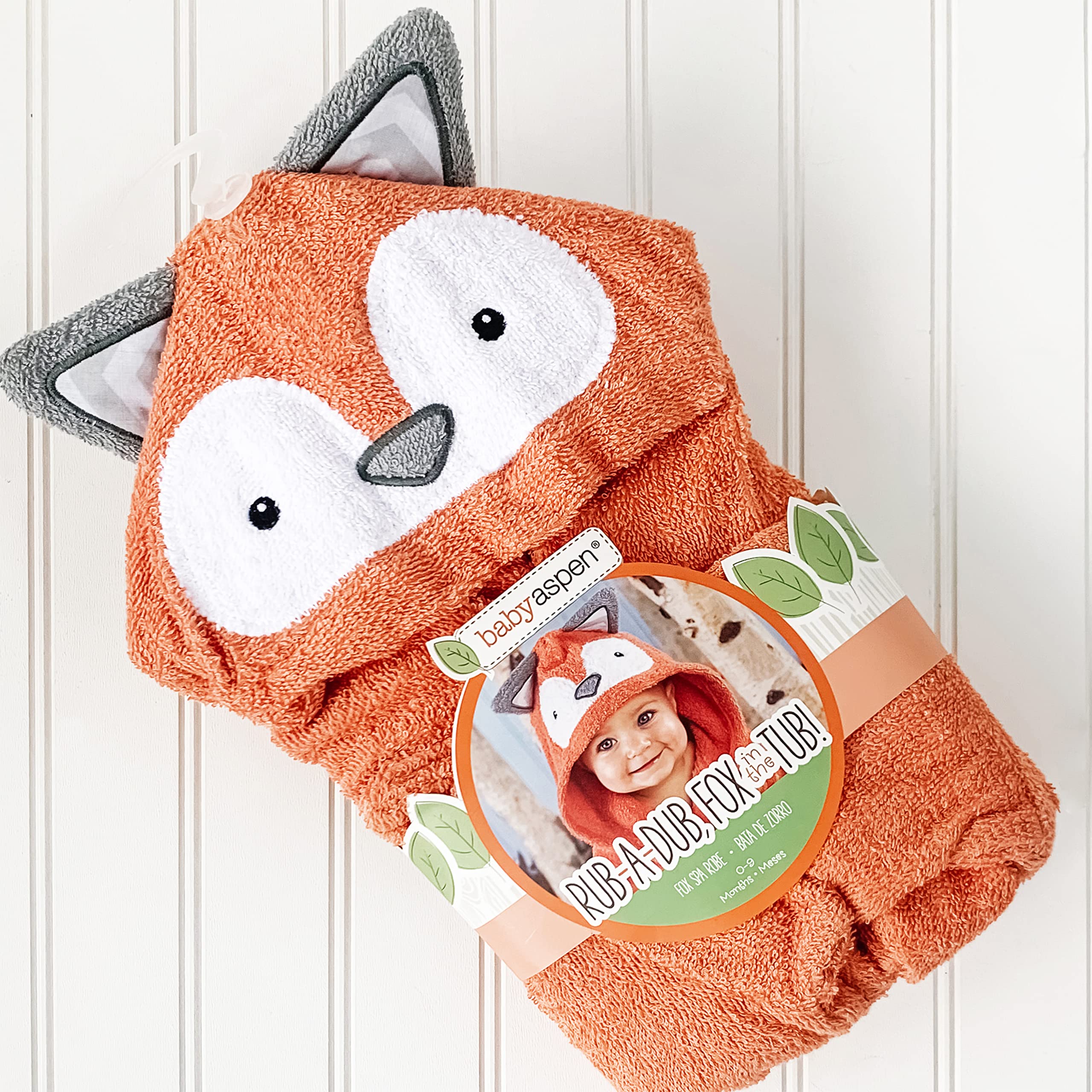 Baby Aspen Rub-a-dub Fox towel with chevron cuff details for playful style.