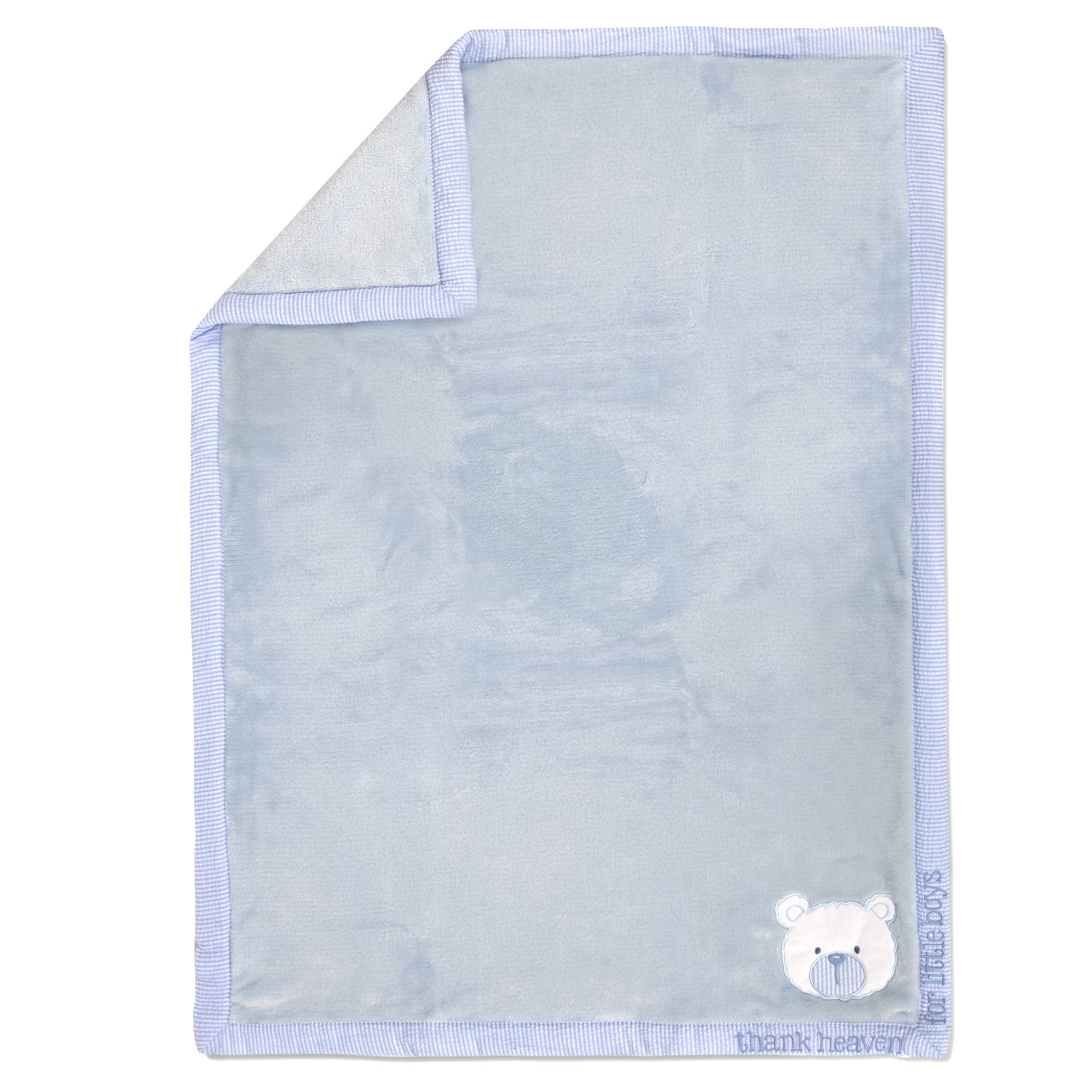 Breathable 100% polyester Baby Essentials blanket for year-round use