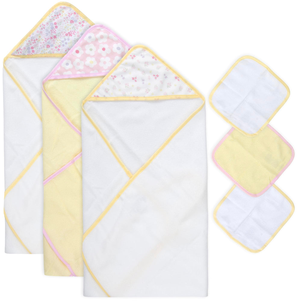 Baby Essentials Daisy Flowers bath set displayed with towels and washcloths