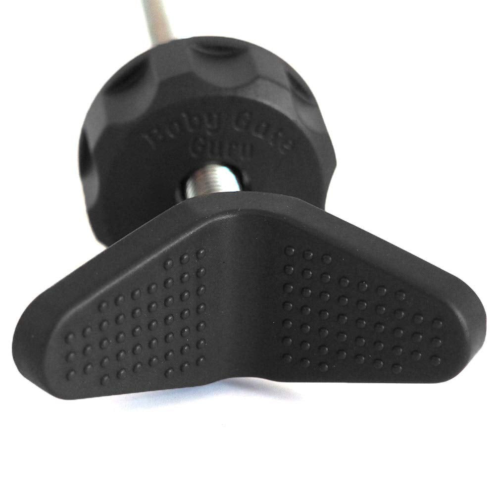 Baby Gate Guru padded Y-spindle end provides slip-resistant contact.