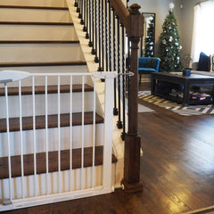 White end cap on Baby Gate Guru spindle rod