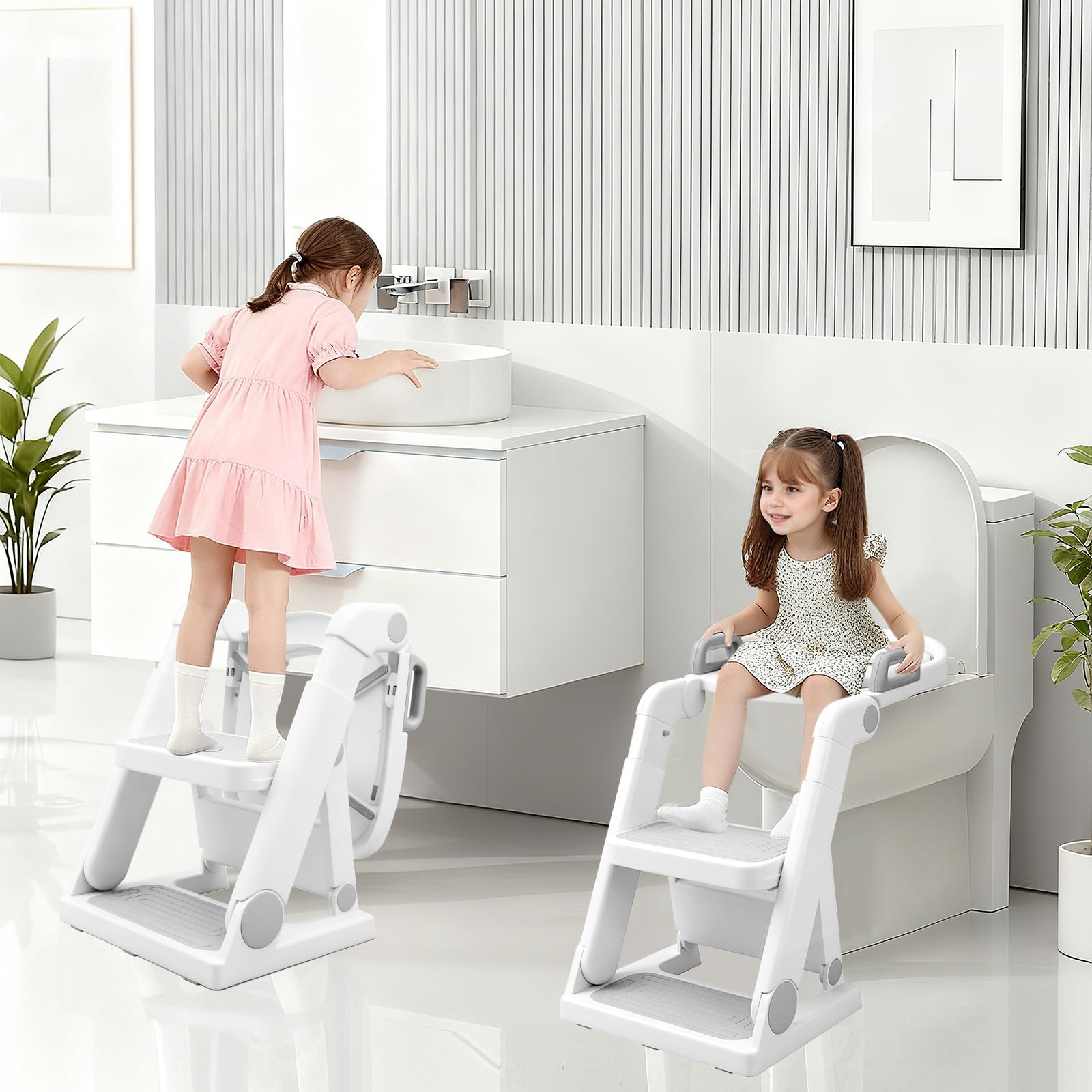 BABY JOYCE potty seat with non-slip base keeps toddlers steady