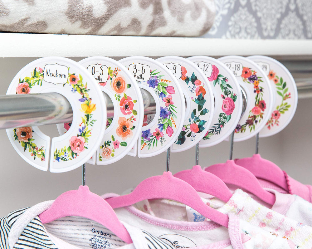 Clear closet dividers mark newborn to 18-24 months for quick sorting