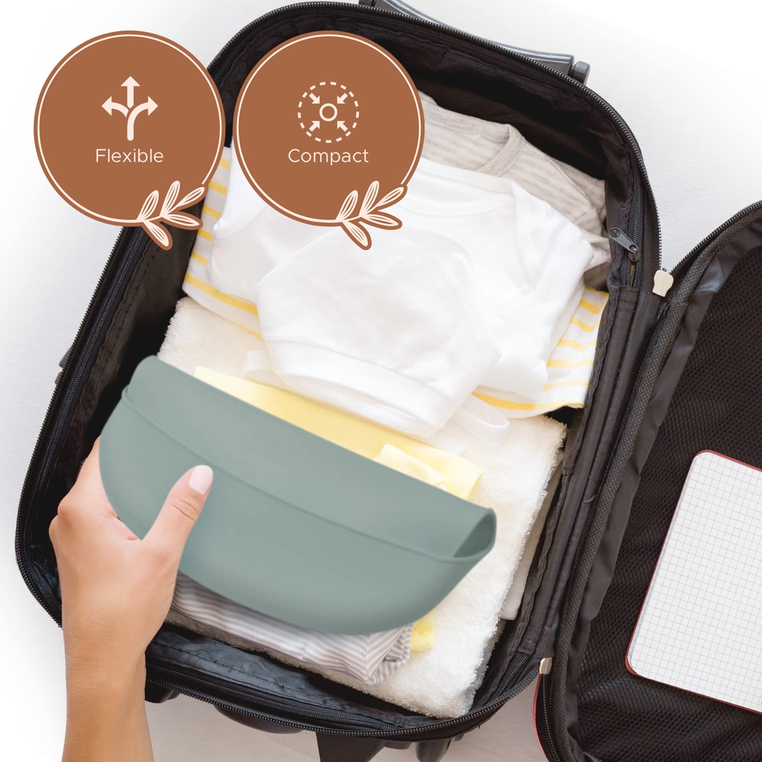Baby Pick roll-up silicone bib compact for travel