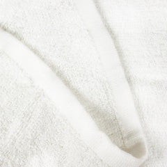 Absorbent bamboo cloth soaks up moisture quickly during bath time.