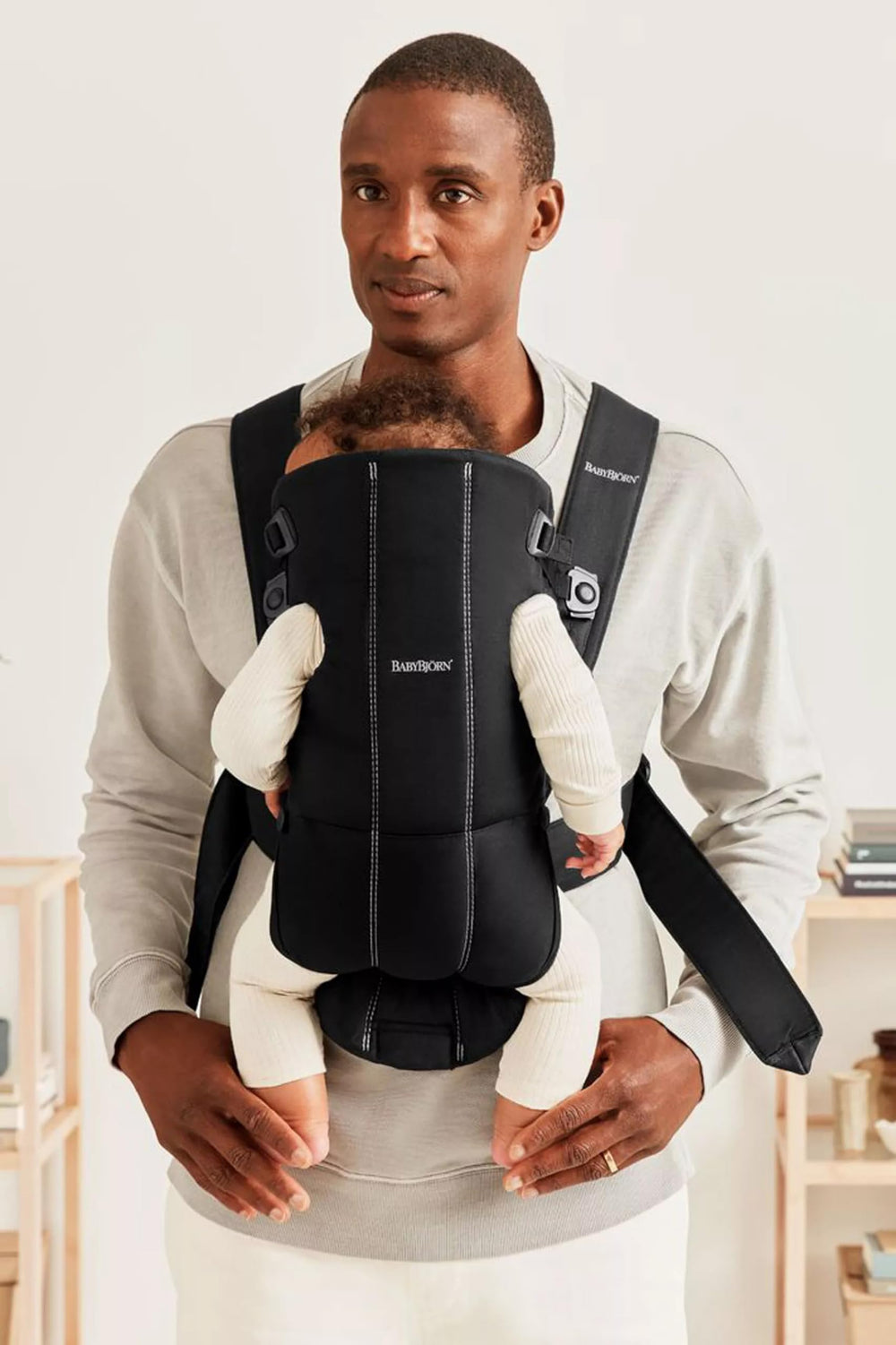 BabyBjörn Carrier Mini 3D jersey fabric option for breathable closeness.