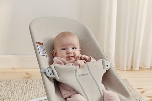 BabyBjörn Bouncer Bliss four-position adjustability for growing comfort