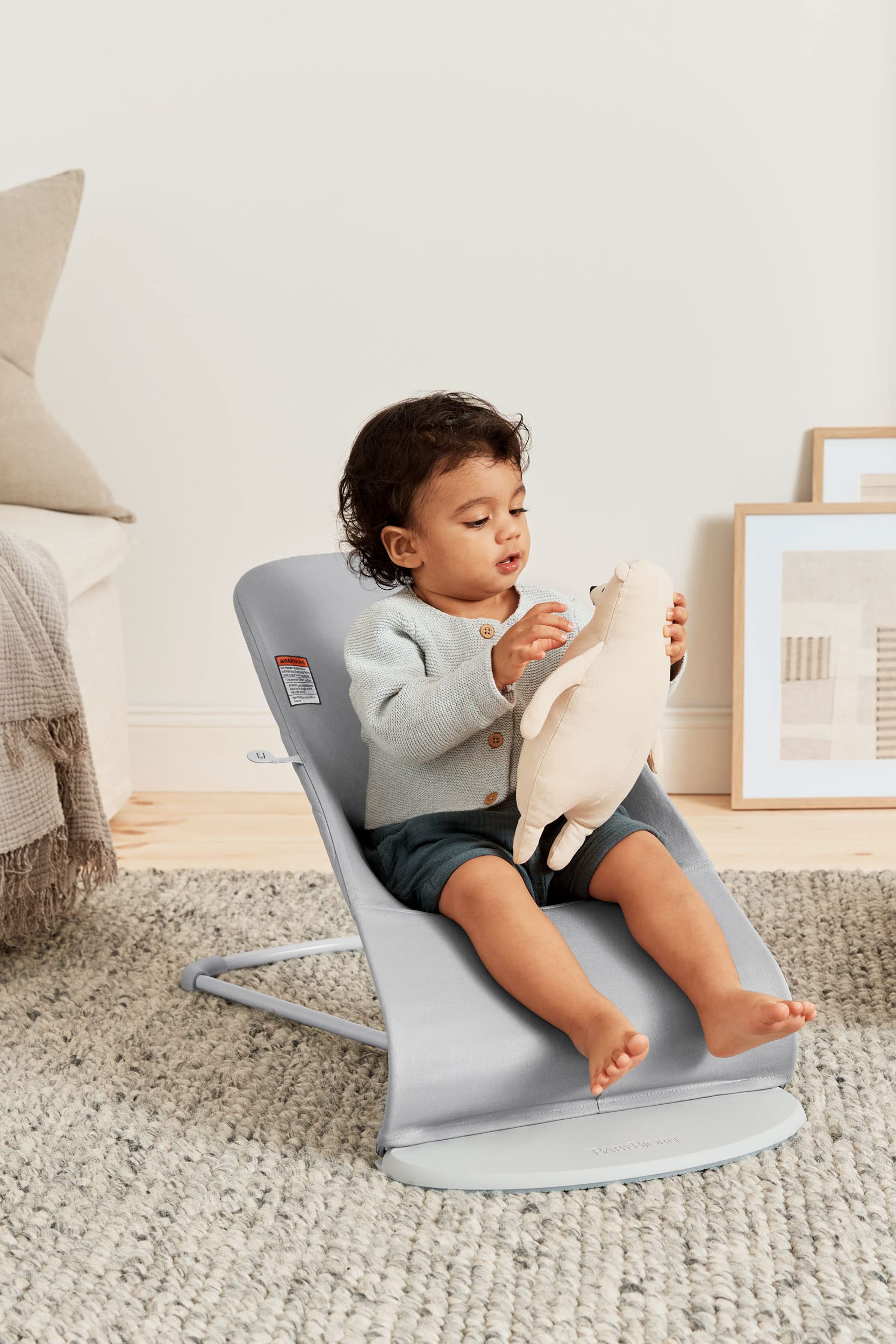 BabyBjörn Bouncer Bliss adjustable positions illustrate flexible seating for growing babies.