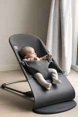 Adjustable positions on the BabyBjörn Bouncer Bliss support growing babies.