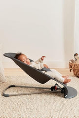 BabyBjörn Bouncer Bliss anthracite portable design for easy moves