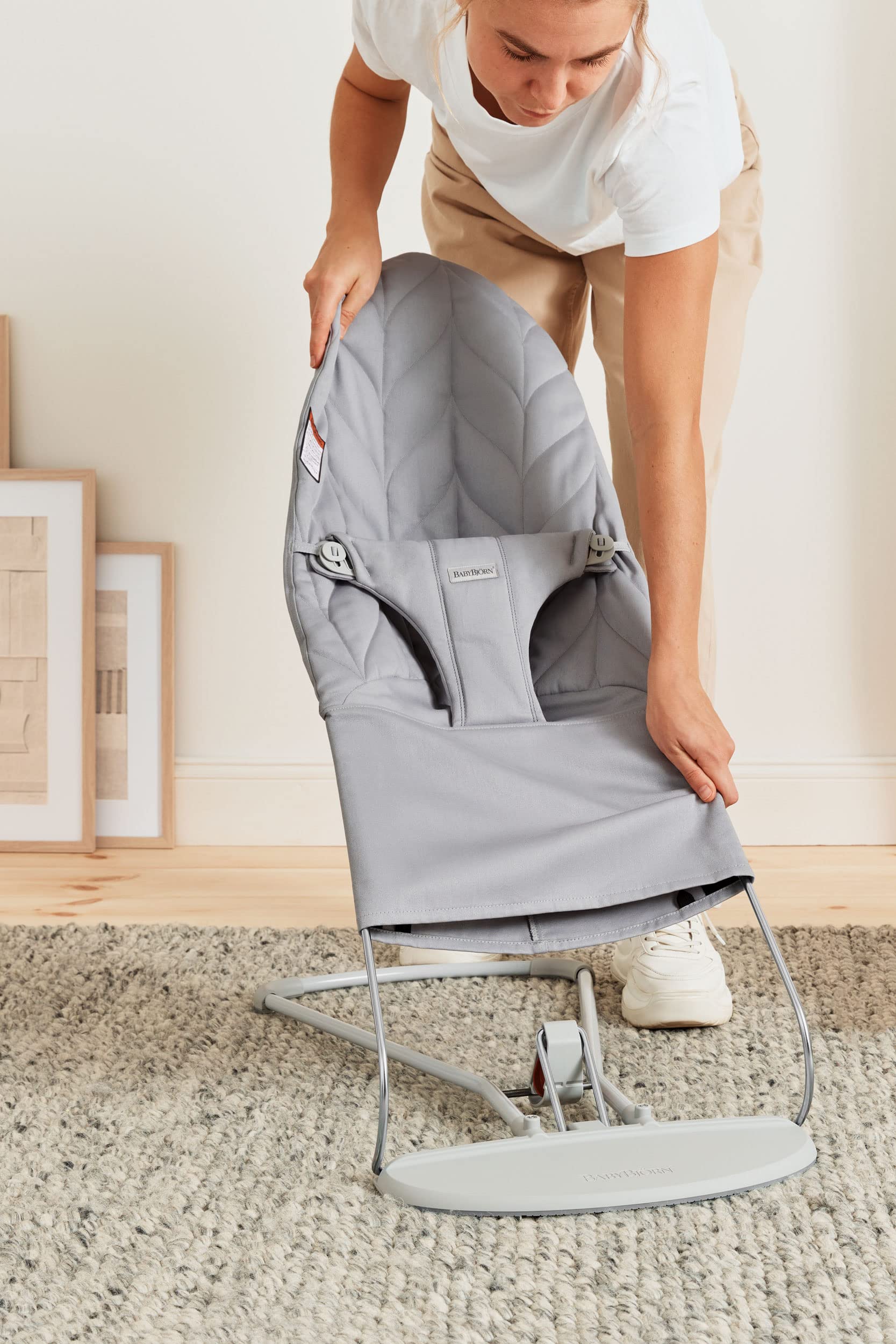 BabyBjörn Bouncer Bliss JPMA-certified status signals trusted family product.