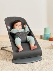 BabyBjörn Bouncer Bliss reversible seat closeup shows two-tone option for comfort.