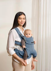 BabyBjörn Harmony newborn-facing-in close view emphasizes bonding and security.
