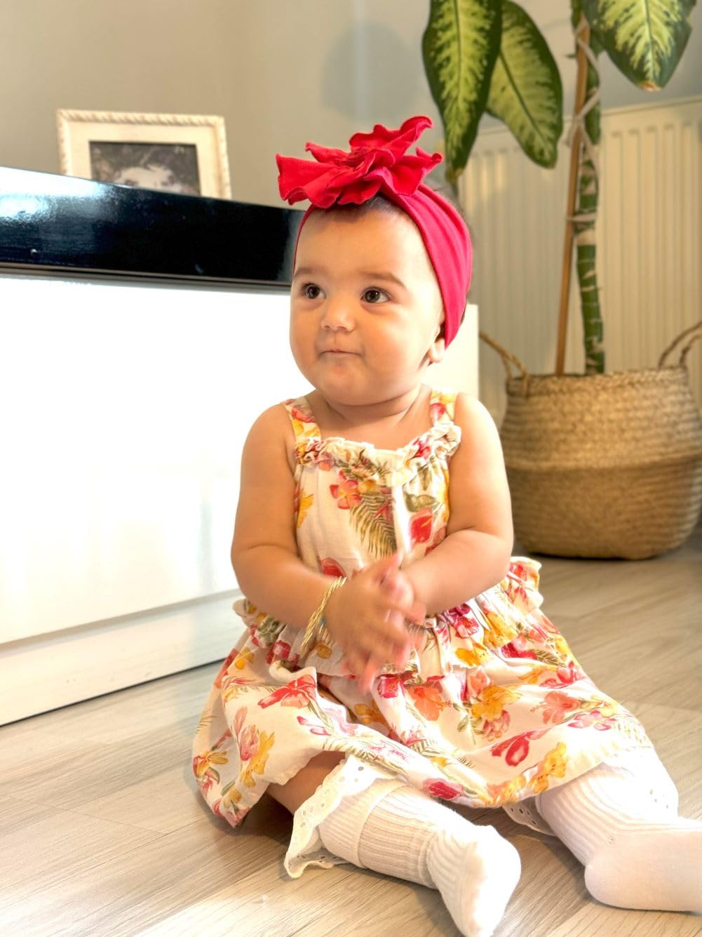 BABYGIZ soft cotton headband for 0-6 months features vibrant flower design.