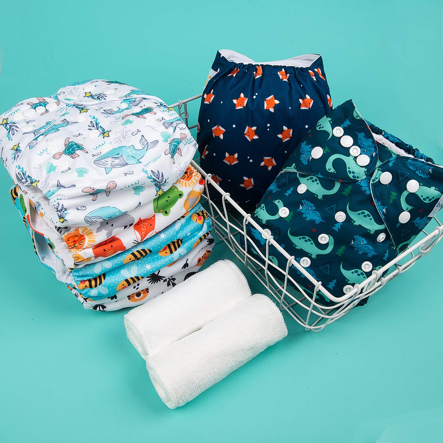 babygoal adjustable snaps enable one-size fit from 0 to 3 years.