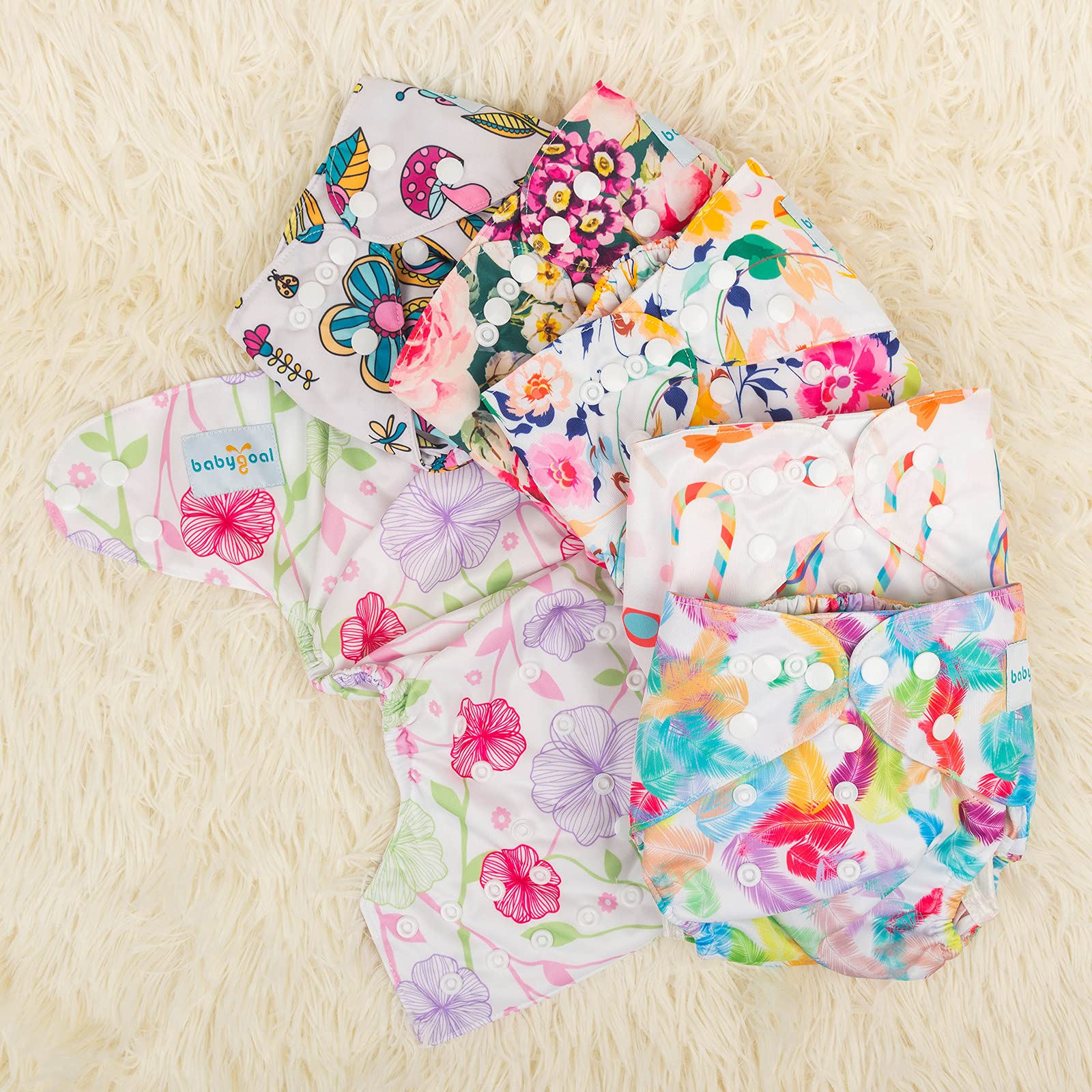 Babygoal diaper cover shown in a machine-washable scenario
