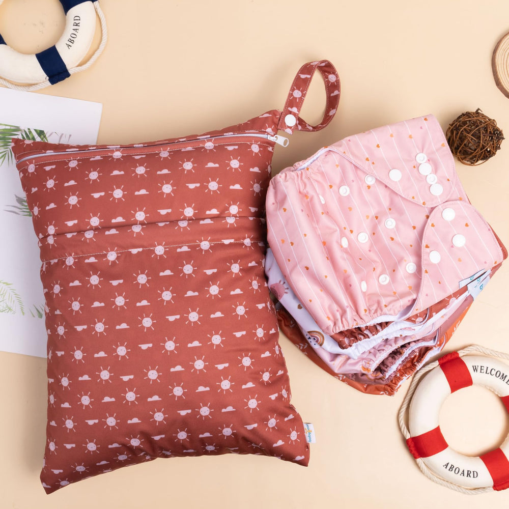 Babygoal Reusable diapers are machine washable for easy care.
