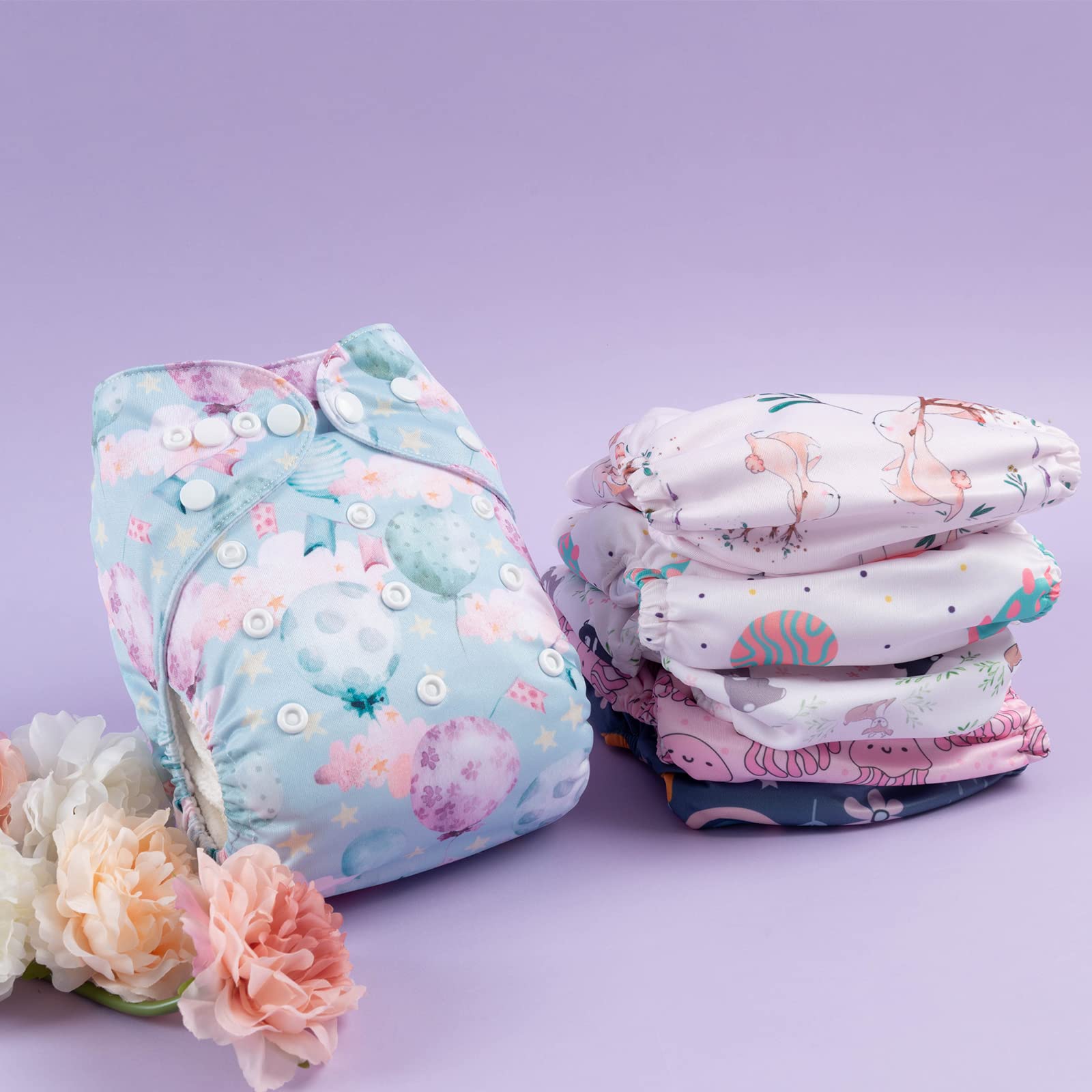 babygoal packaging shows six diapers, six inserts, and a wet bag