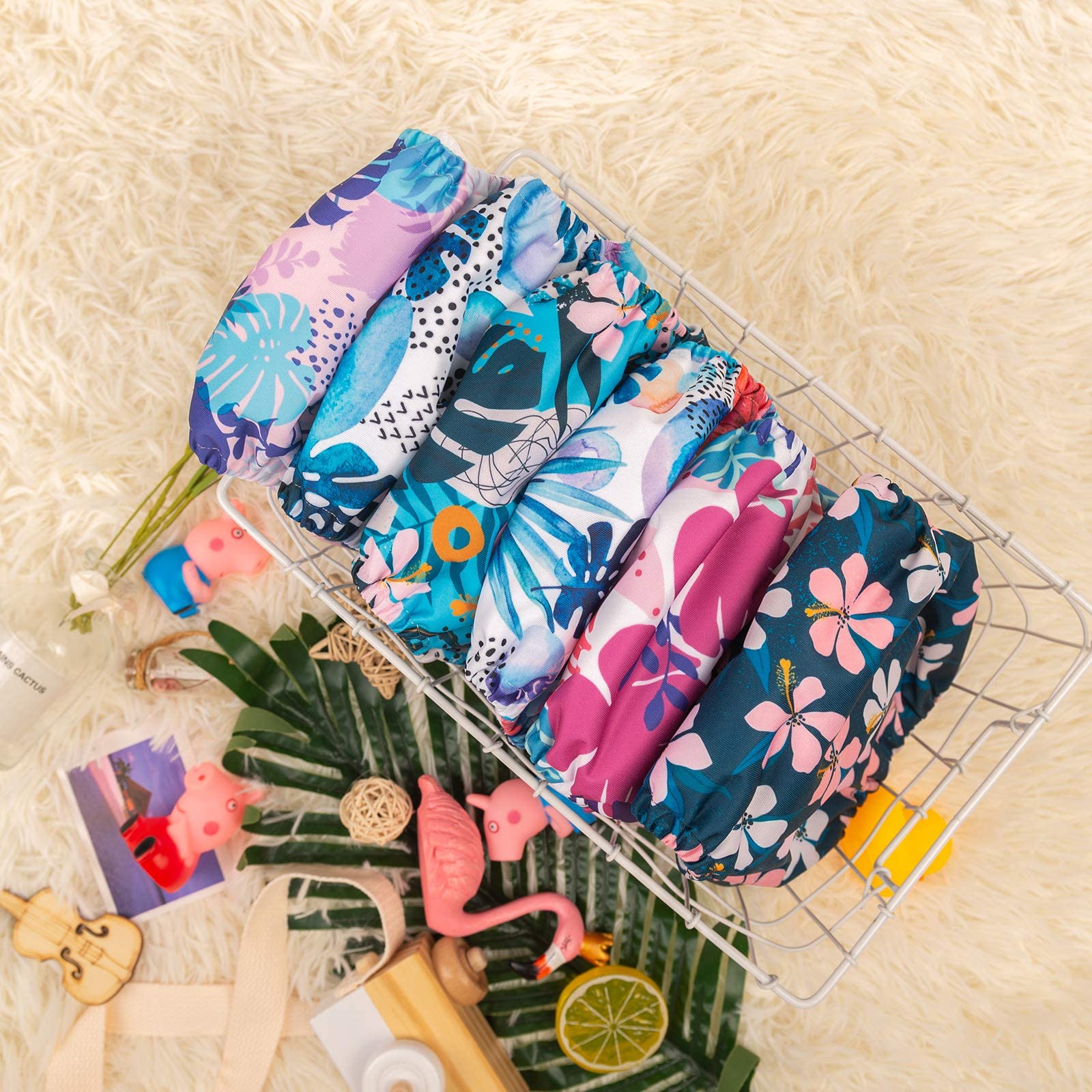 babygoal packaging shows 6 diapers and 10 inserts for the set