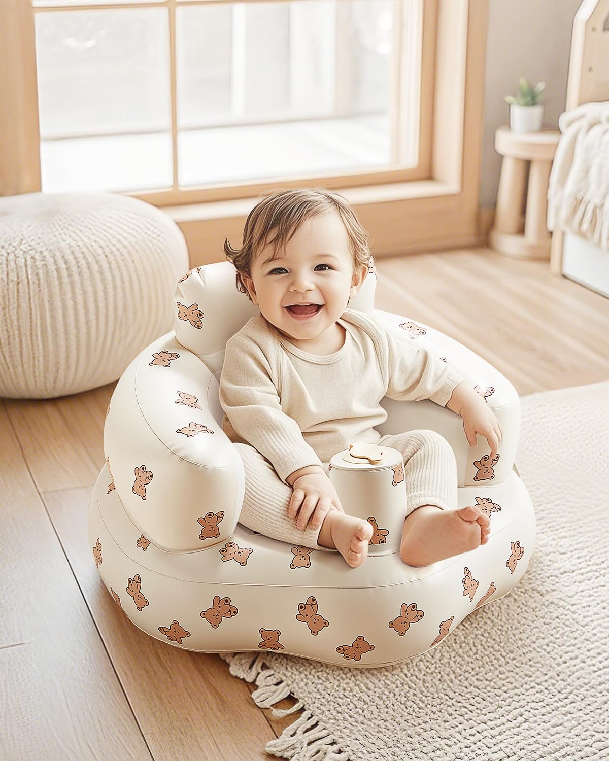 Babygreat seat shows built-in air pump for quick, tool-free inflation.