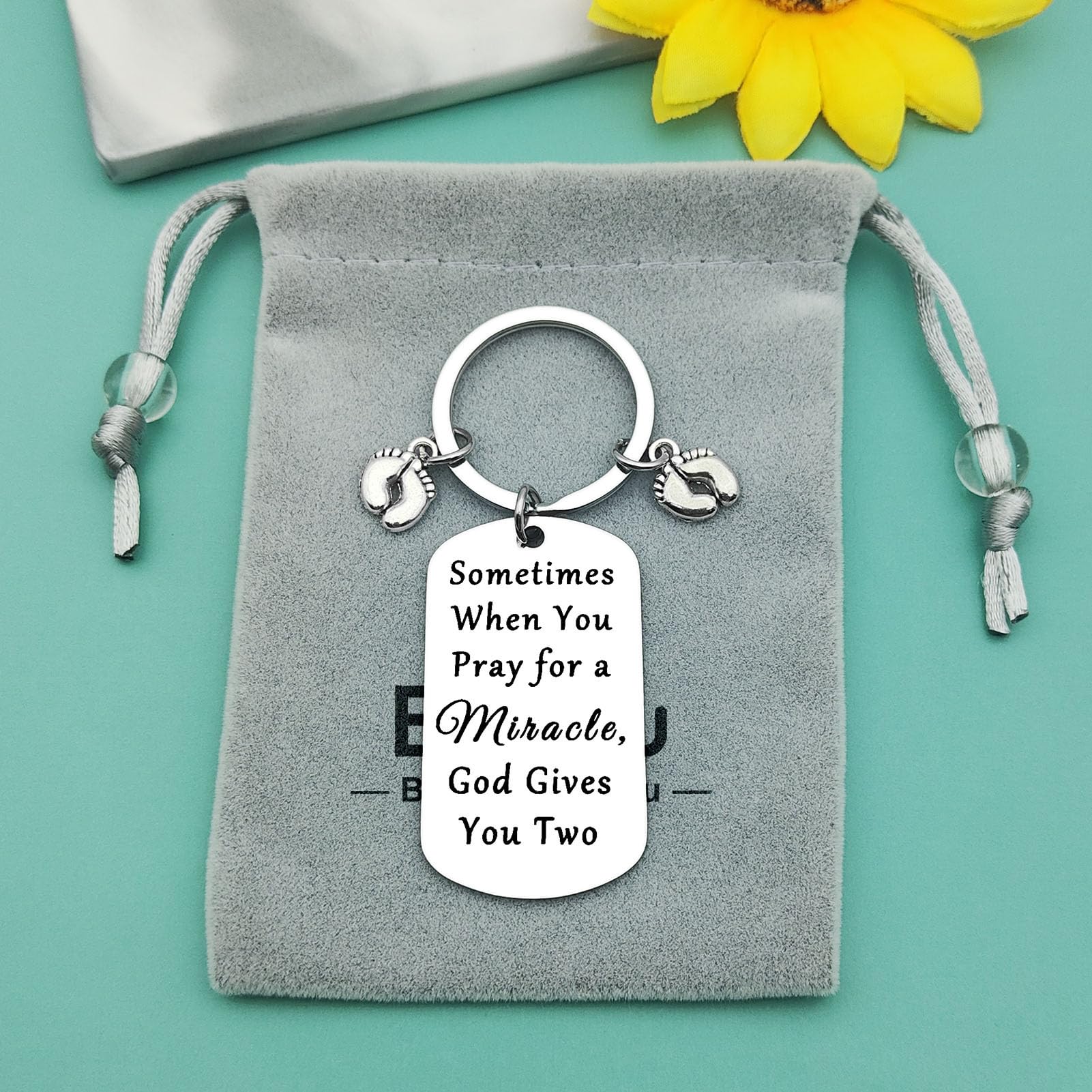 Baipilu gift-ready keychain with velvet pouch, ready to give.