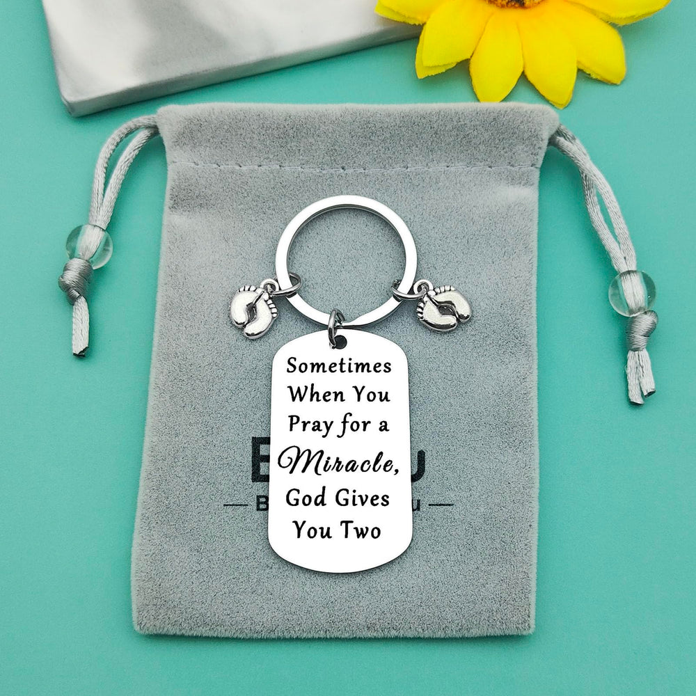 Baipilu gift-ready keychain with velvet pouch, ready to give.