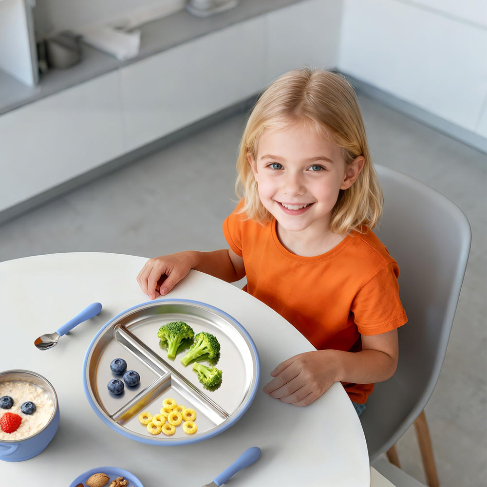Bakpoco non-slip base with strong suction cups stabilizes on trays and tables.