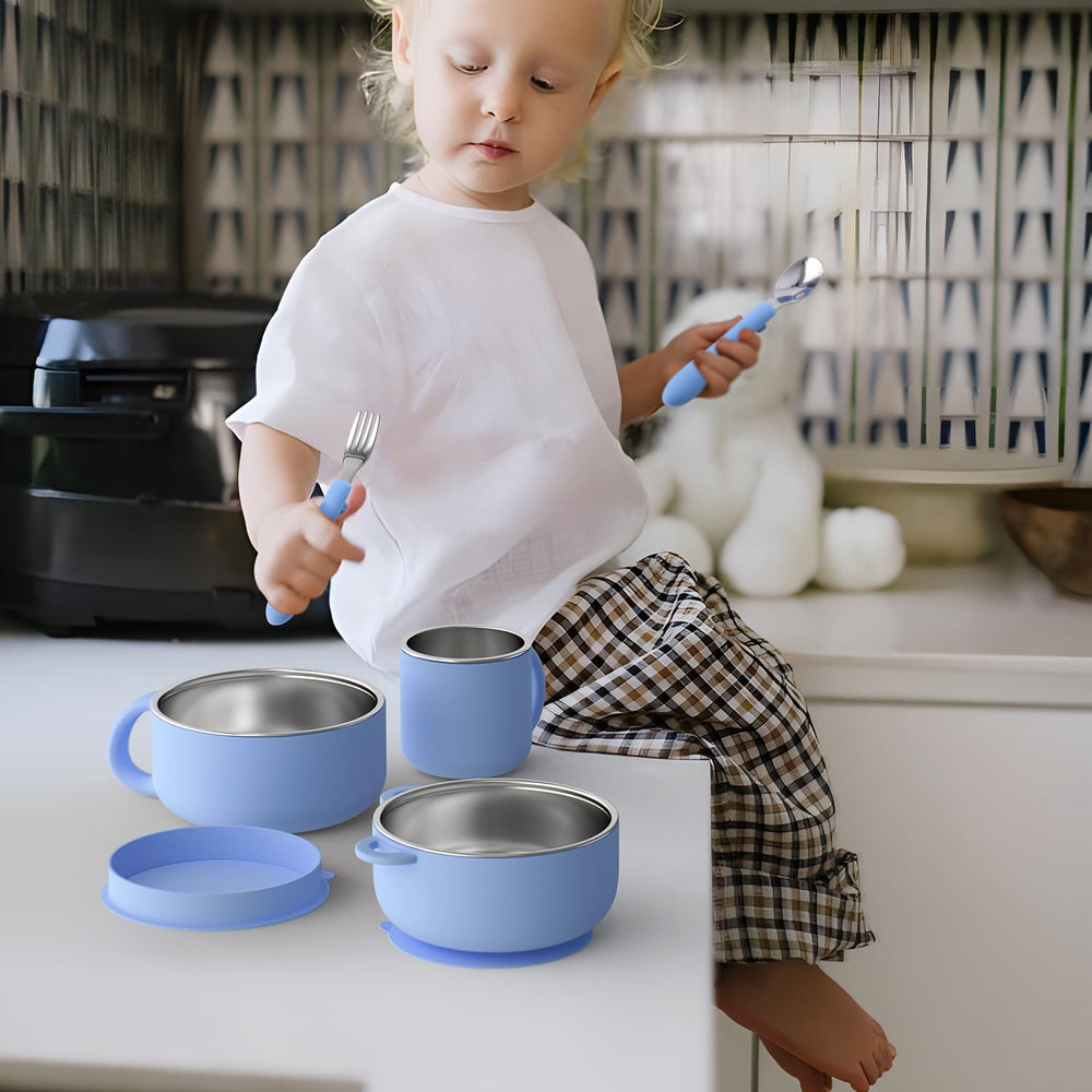 Bakpoco spill-proof design stays put during energetic meals and busy mealtimes.