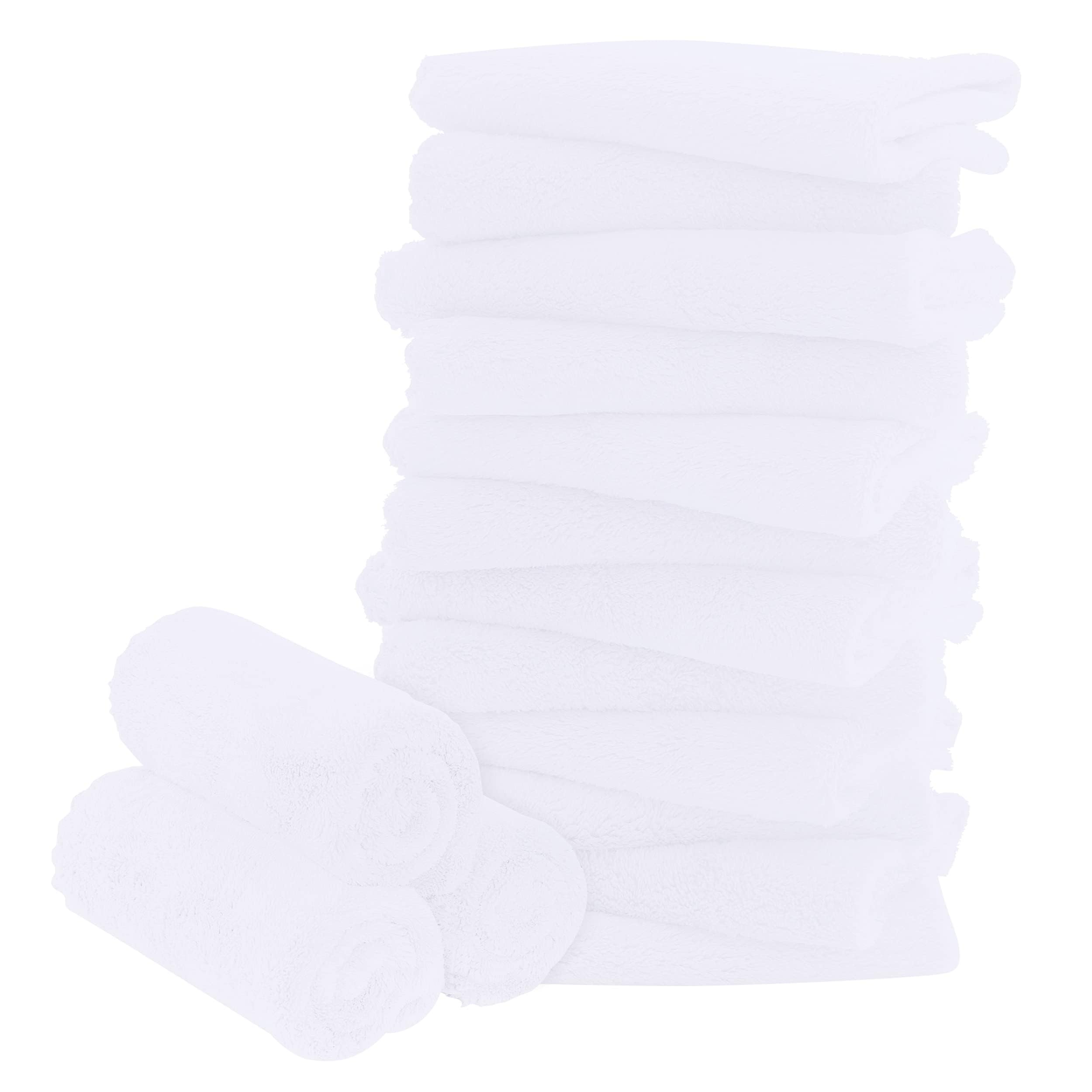 BAMBOO QUEEN 16-pack white washcloths, soft and absorbent for baby baths.