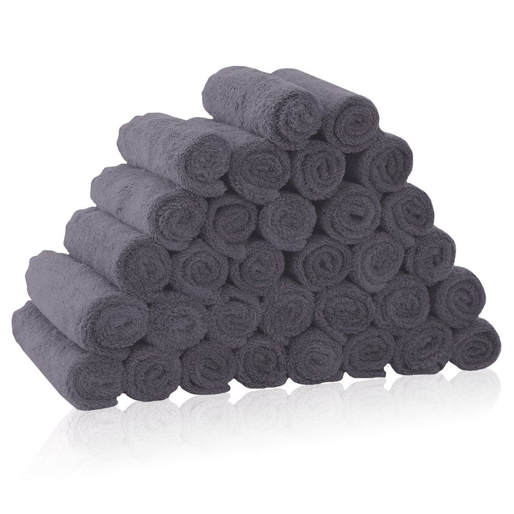 BAMBOO QUEEN 32-pack washcloths in coral fleece for gentle cleansing on delicate skin.