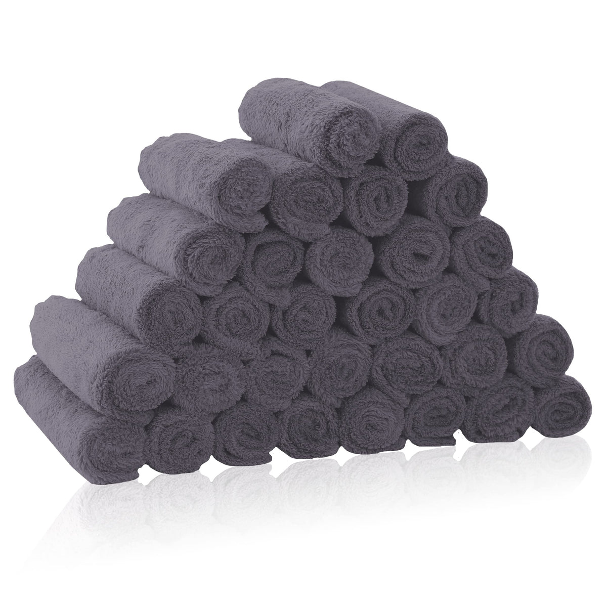 BAMBOO QUEEN 32-pack washcloths in coral fleece for gentle cleansing on delicate skin.