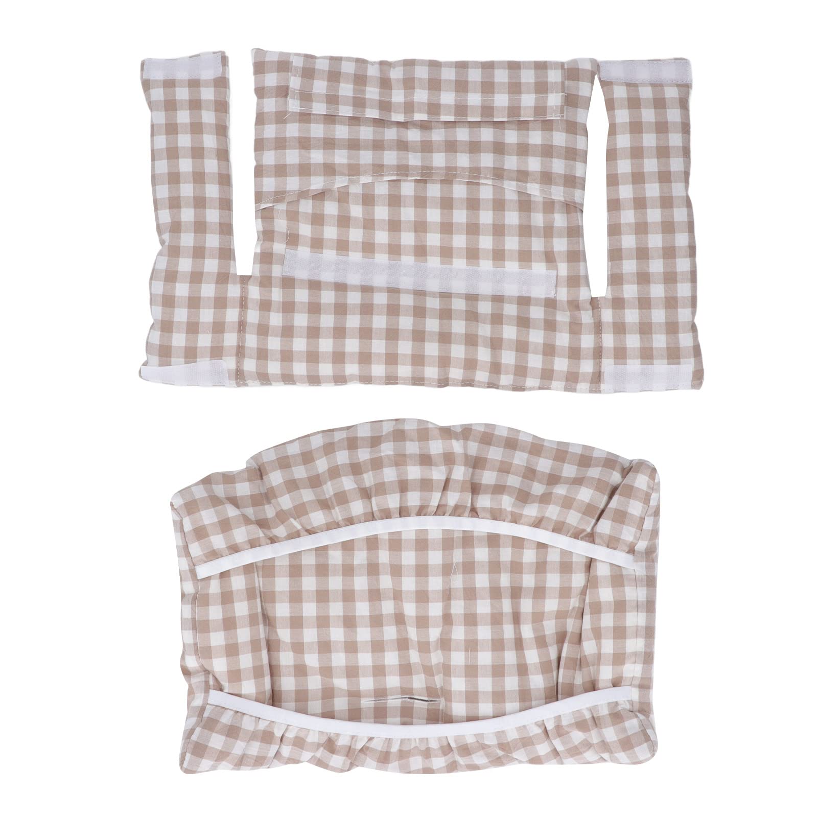 Family dining scene with BAOK cushion enhancing comfort