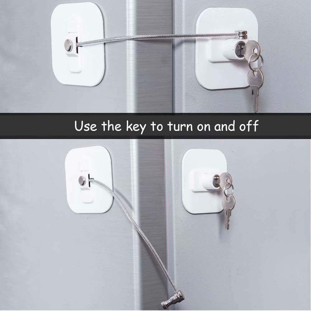 BAOWEIJD fridge lock with keys demonstrates quick one-hand operation for trusted adults.