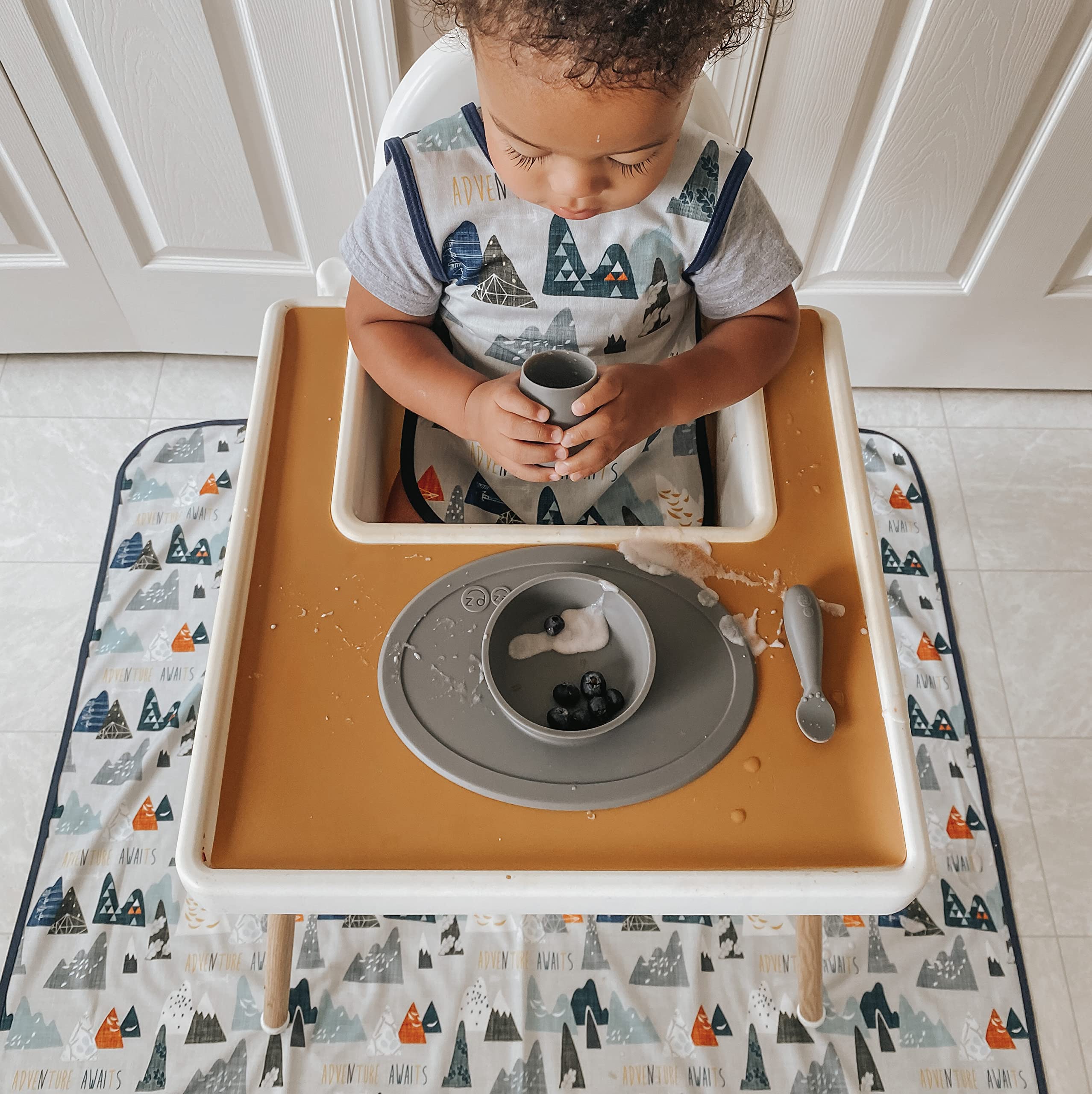 BapronBaby splash mats make a thoughtful gift for baby showers and birthdays.