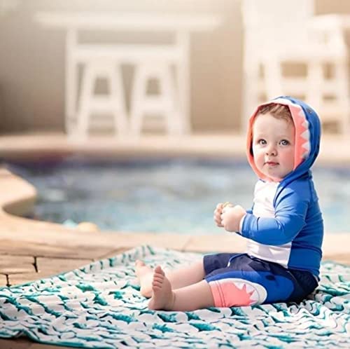 BapronBaby machine-washable splash mat for deep cleaning after meals.