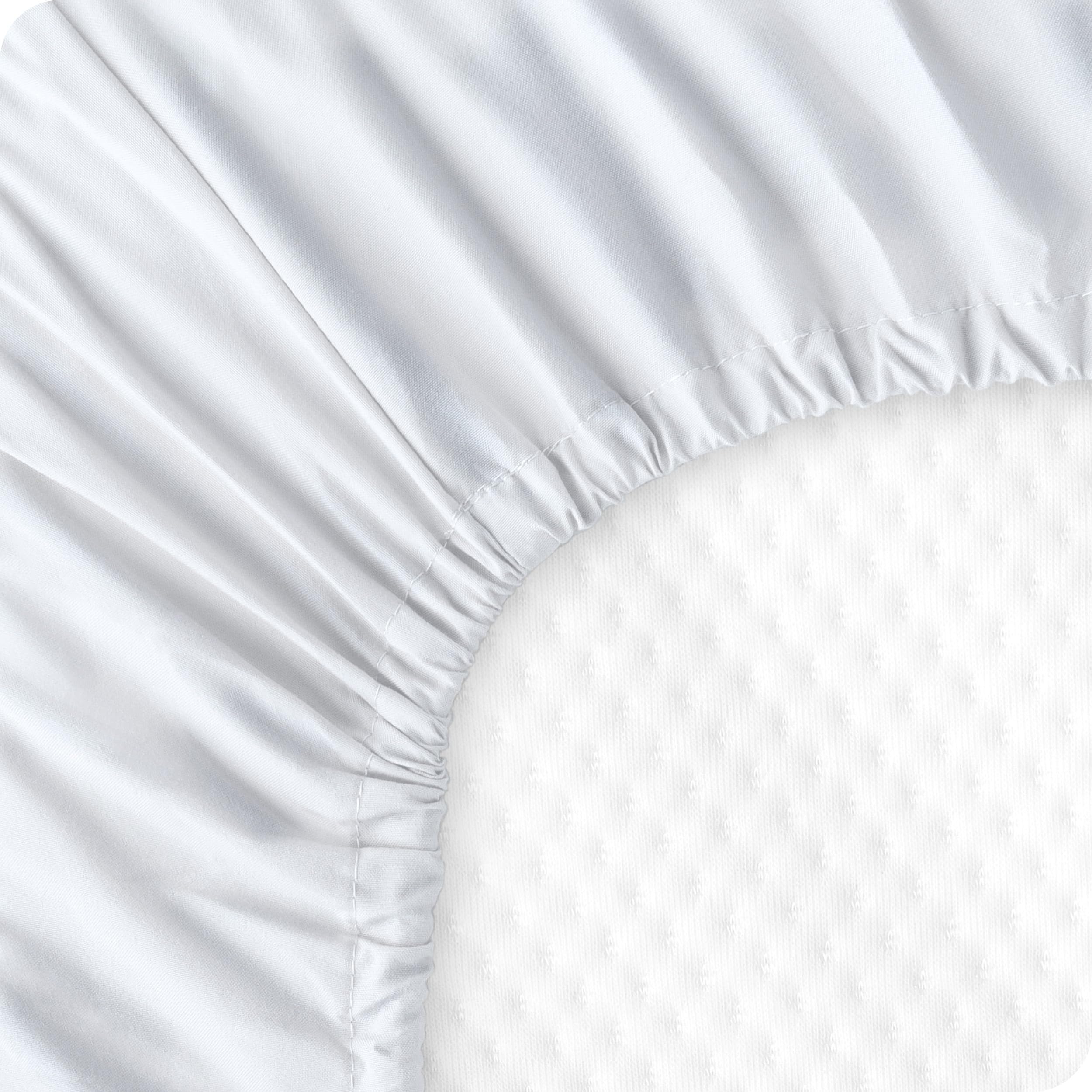 Bare Home machine-wash-ready tag emphasizes easy care and daily practicality.