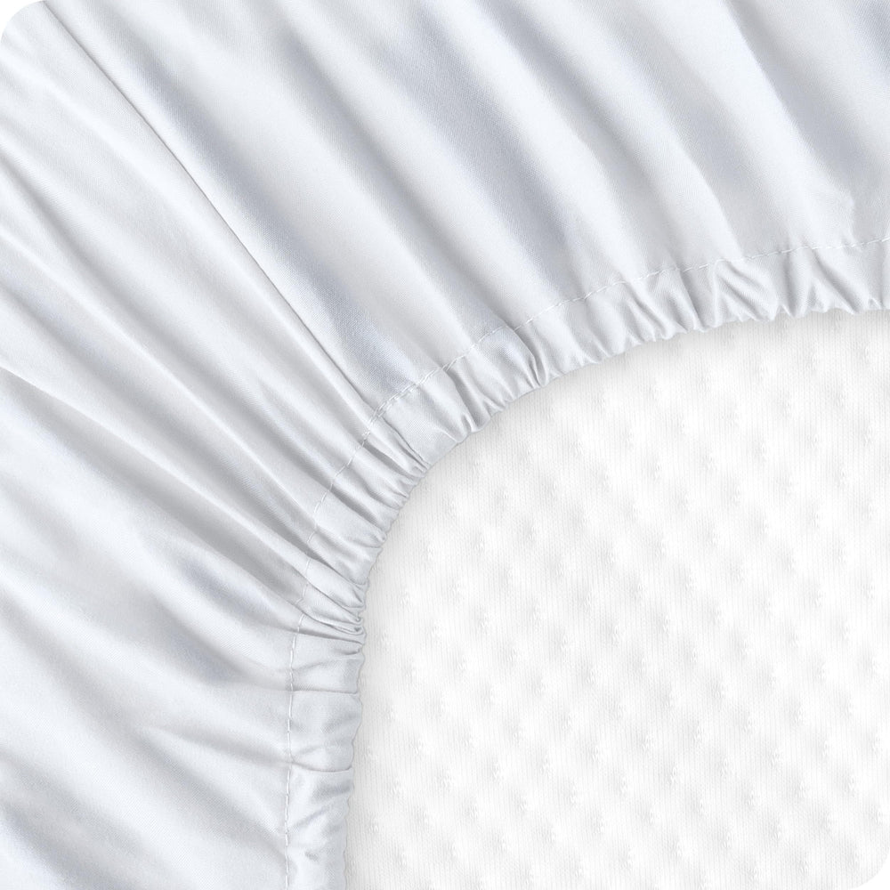 Bare Home machine-wash-ready tag emphasizes easy care and daily practicality.