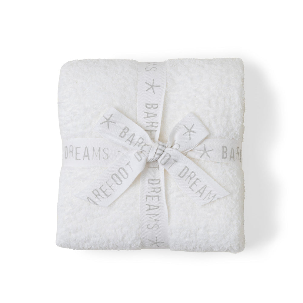 Barefoot Dreams CozyChic stroller blanket Pearl close-up border for warmth