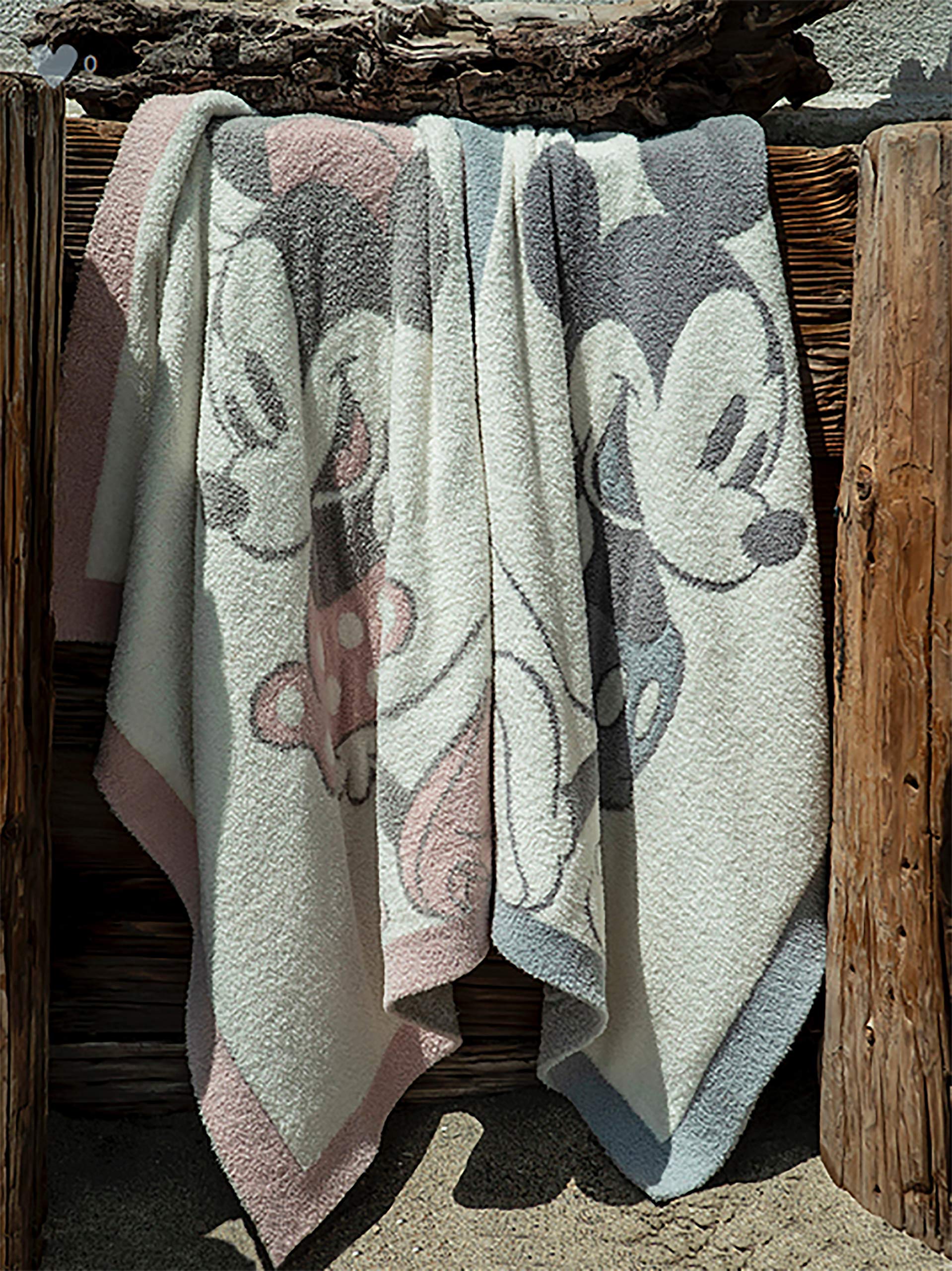 Barefoot Dreams CozyChic vintage jacquard knit shows timeless texture for everyday cuddles.