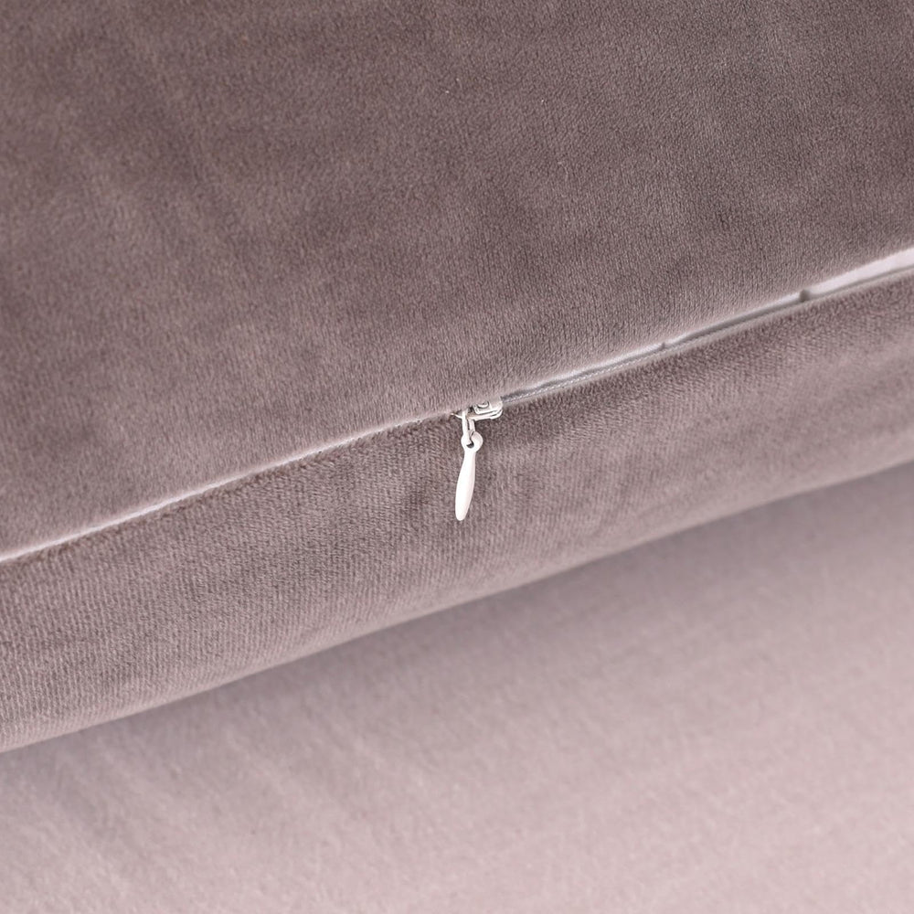 BATTOP packaging image showing compact, travel-friendly pillow