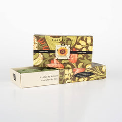 Baudelaire Honey and Calendula bar soap set, bright fragrance and gentle moisturization for daily cleansing.