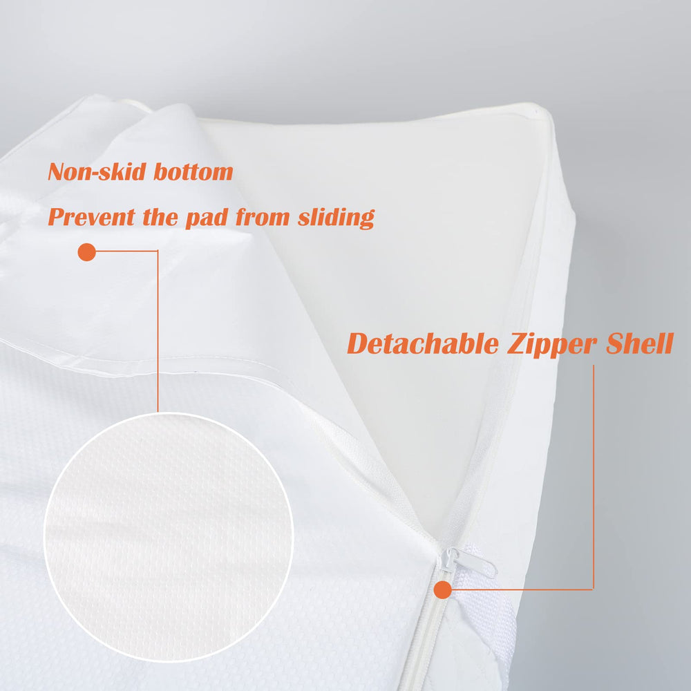 BBjixiang pad features non-slip-bottom to prevent movement during changes.