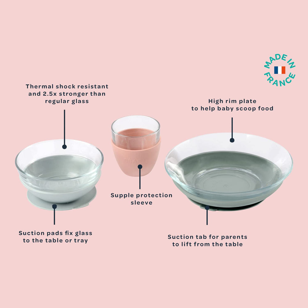 BEABA glass bowl with suction pad helps minimize spills during toddler meals.