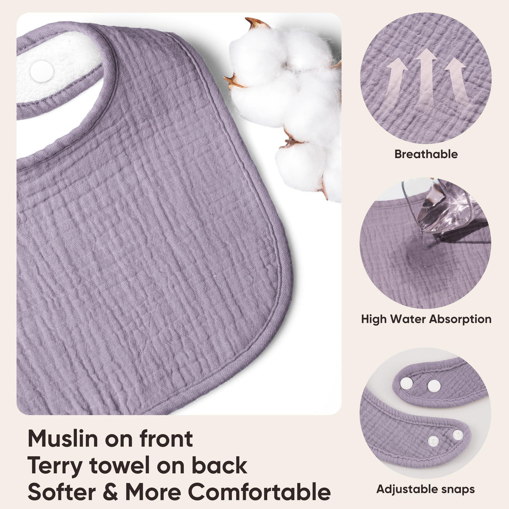 Bearmoss adjustable snap bib ensures a growing fit for babies