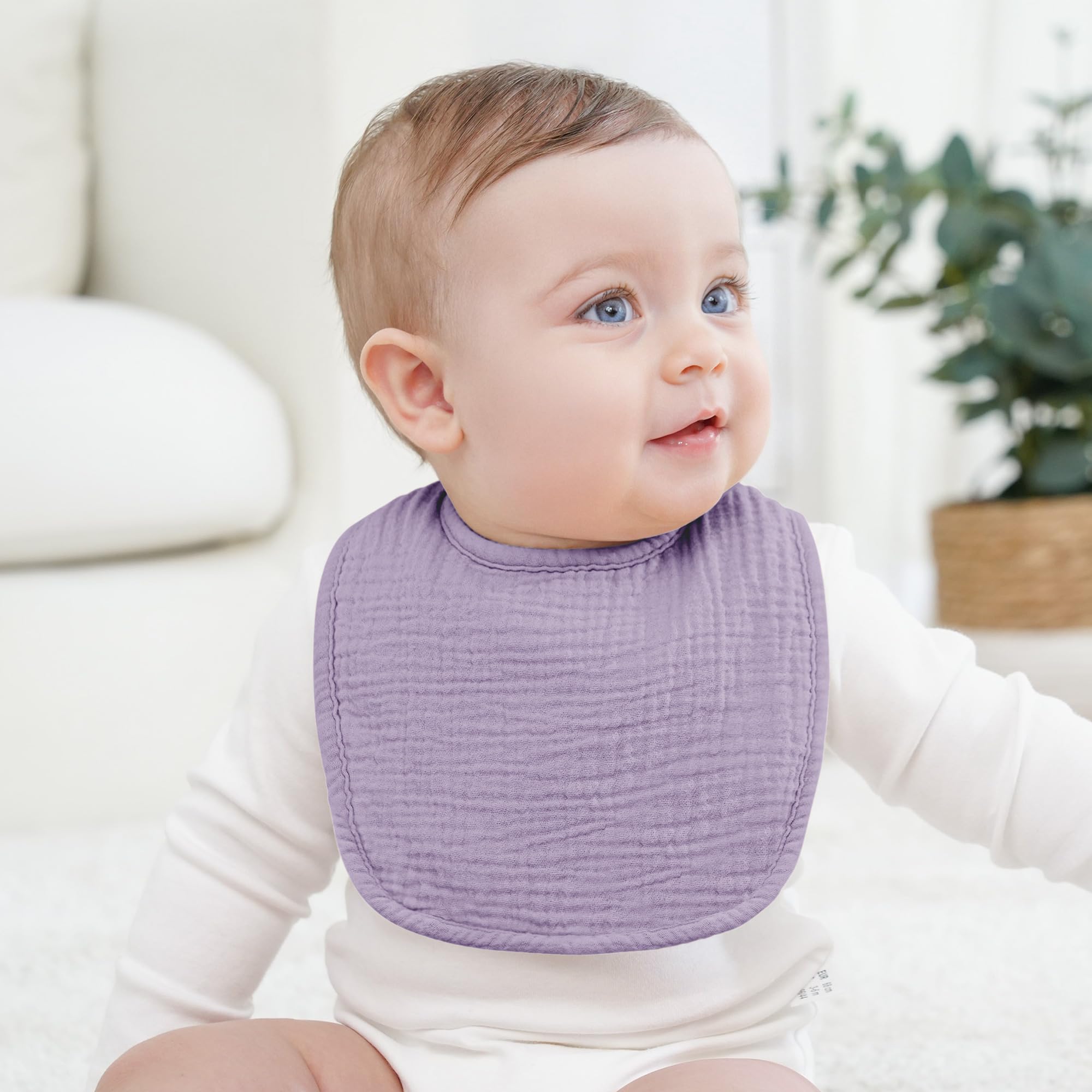 Bearmoss burp cloth and bib combo for easy feeding cleanup