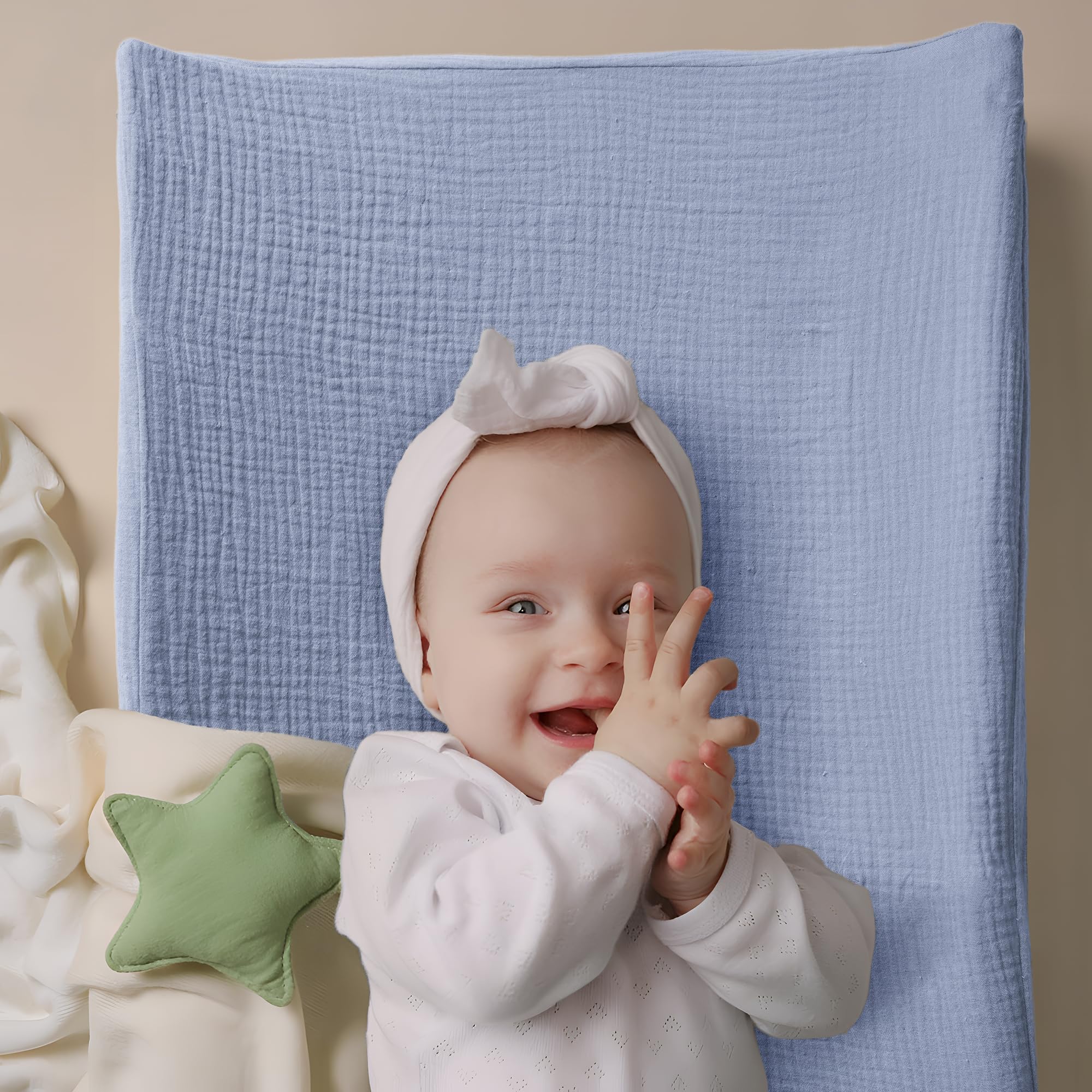Excellent gift option: Bearmoss changing pad cover for new parents.
