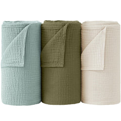 Bearmoss muslin swaddle blanket grey-green packaging highlights a convenient three-pack.