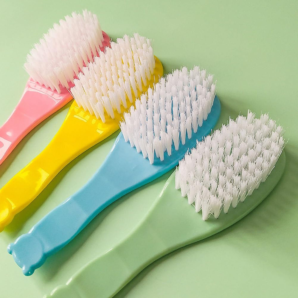 Beatifufu soft bristles protect delicate scalp during care.