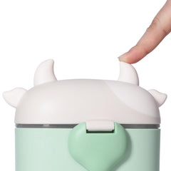 Bebamour spoon leveller enables accurate portions during feed times.