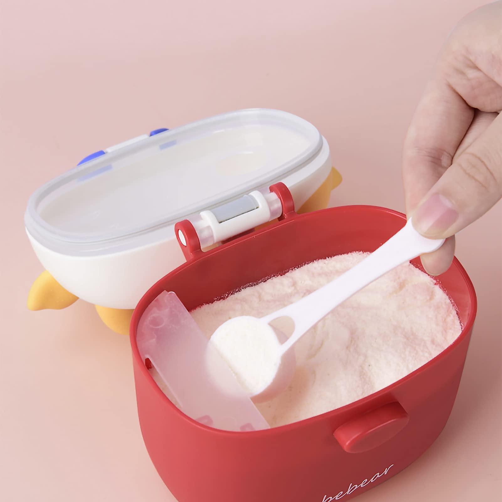 Bebamour travel-friendly container fits in bags and strollers.